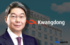 광동제약 최성원 회장 체제 돌입...100년 기업 도약