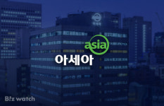 [거버넌스워치] 아세아 ‘회장’ 물려준지 4년인데…승계 ‘키’ 꽉 틀어쥔 이병무