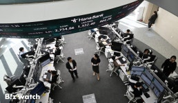 딜링룸 키우고 플랫폼 강화…은행들, 외환사업 힘 쏟는 이유