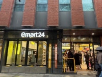 변해야 산다…이마트24, 성수 불패 공식 이을까