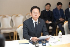 3300만명 털린 쿠팡사태, 정부도 놀랐다…일요일 긴급대책회의