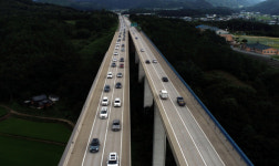 추석 서울→강릉 6시간5분 소요…작년보다 고속도로 이용량 11.4% 증가 전망