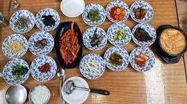 [오래된 미래 강원 노포 탐방] 24. 고성 꿀벌식당