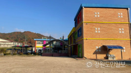 통폐합 1년 유예된 화천 봉오초, 주민들 행정, 군부대 적극 나서라