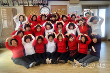 코로나 무력감 털어내요 인제군보건소 경로당 생활터 운동교실 인기