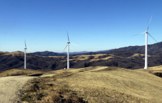 가동 발전기만 1843기…풍력발전단지가 점령한 강릉 왕산면 대기리