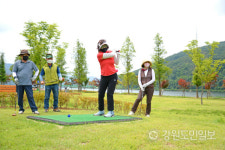화천군, 파크골프 초교생까지 저변 확대한다