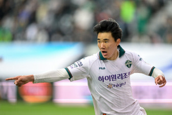 '또 극장골' 강원FC, 전북 현대 꺾고 2연승…양현준 시즌 첫 골