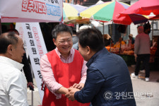 박정하 의원, 소통광장 세번째 마당으로 문막시장 찾아