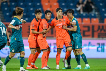7경기 무승 늪에 빠진 강원FC, 대전 하나시티즌에 1-2 패