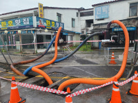 [현장컷] 상습침수구역 강릉 경포진안상가 태풍대비 대형 펌프 설치