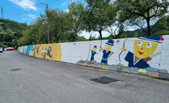 동해 삼화동 마을 옹벽 허병장 벽화 변신