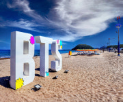 삼척 맹방해변 BTS 조형물 지식재산권 문제로 결국 철거