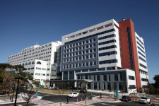 영동 최대규모 강릉아산병원 사직 확산되면 응급실·정형외과 30% 축소 운영 검토