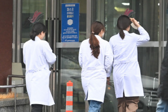 [속보] 전공의 8816명 사직서·7813명 근무지 이탈…시민단체, 의사단체·전공의 고발