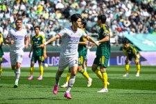 이상헌 멀티골+강투지 원더골...강원FC, 전북현대 3-2로 잡고 시즌 첫 연승