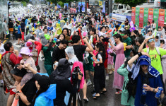 [현장컷] 물 맞아도 좋아… 2024 춘천마임축제 물의도시;아!水라장