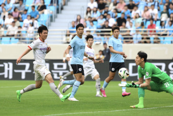 '황문기 극장골' 강원FC, 대구FC에 2대1로 승리