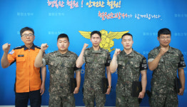부대로 복귀 중이던 3사단 군인들, 민간 트랙터 화재 초기진압