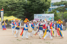 [시니어 현장] 춘천마을농악인 첫 축제, 신명의 한마당을 열다