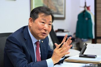 한동훈 후보, 국민의힘 당대표 선거에서 압도적으로 당선 확정