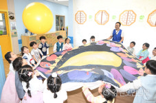 [현장컷] 추석 앞두고 우리 전통놀이 재미있어요