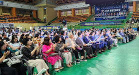 함께 할 100년 동해 묵호고 개교 70주년 동문대축제 성황