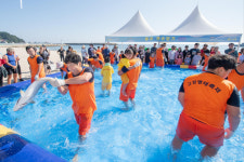 고성통일명태축제, 주민·관광객 10만여명 찾아 성료
