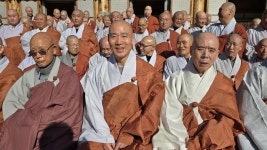 인제 백담사 기본선원 조실에 영진스님 추대