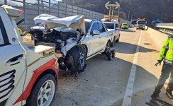 서울양양고속도로 차량 5대 연쇄 추돌…6명 부상 병원 이송