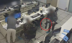 4일 새벽 양구군청 진입 군 병력 총기 무장했다