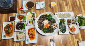 [경제단체장의 맛집로드] 영양만점 나물 한상 임금님 수라상 받는 기분