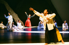 연꽃 속  심청 목소리 춤으로 듣는다