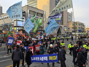 도내 탄핵 찬반 세력 집결…장외 여론전 격화