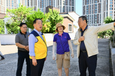 이병선 속초시장 동명동주민센터 현장 방문