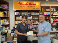 굿네이버스 강원지부 도아동복지센터 현판 전달