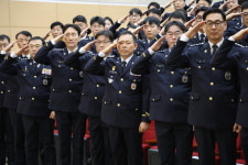 동해해경청, 2026년 시무식 및 현충탑 찾아 동해 바다 수호 결의 다져