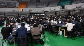 [속보] 올림픽공원 투표지 247만장 검증 파행…참관단, 촬영 불허에 항의
