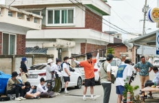 [로컬 인사이드] 동네 주민들과 만든 영화, 극장 개봉할 수 있을까요?