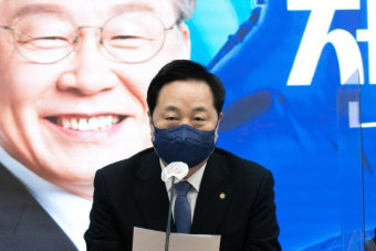 동상이몽 민주?...  김두관 