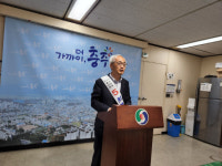 무소속 최영일 충주시장 후보, 여야 후보 공직선거법 위반 고발 예고…선거 후 후폭풍 예상