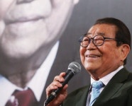 전국노래자랑 책임지던 현역 최고령 진행자 송해 별세..향년 95세