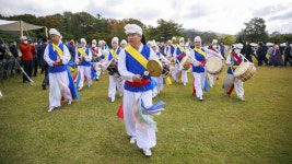 세계를 품은 700년을 향해 서산해미읍성축제 성황리 폐막