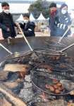 [포토] 군밤 굽기 체험