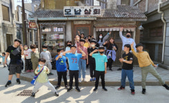 논산 유영농원서 새콤달콤 신나는 딸기체험