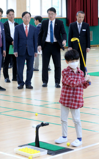 [포토]장상윤 교육부 차관, 늘봄학교 현장 방문