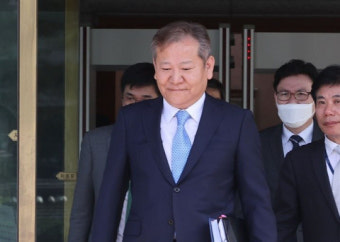 직무 복귀한 이상민 장관 