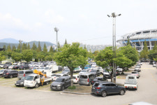 관람객은 주차 못하는 월드컵주차장…市 유료화 검토