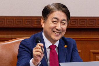 이동관, 