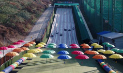 단양군 단양복합스포츠센터 사계절썰매장 개장